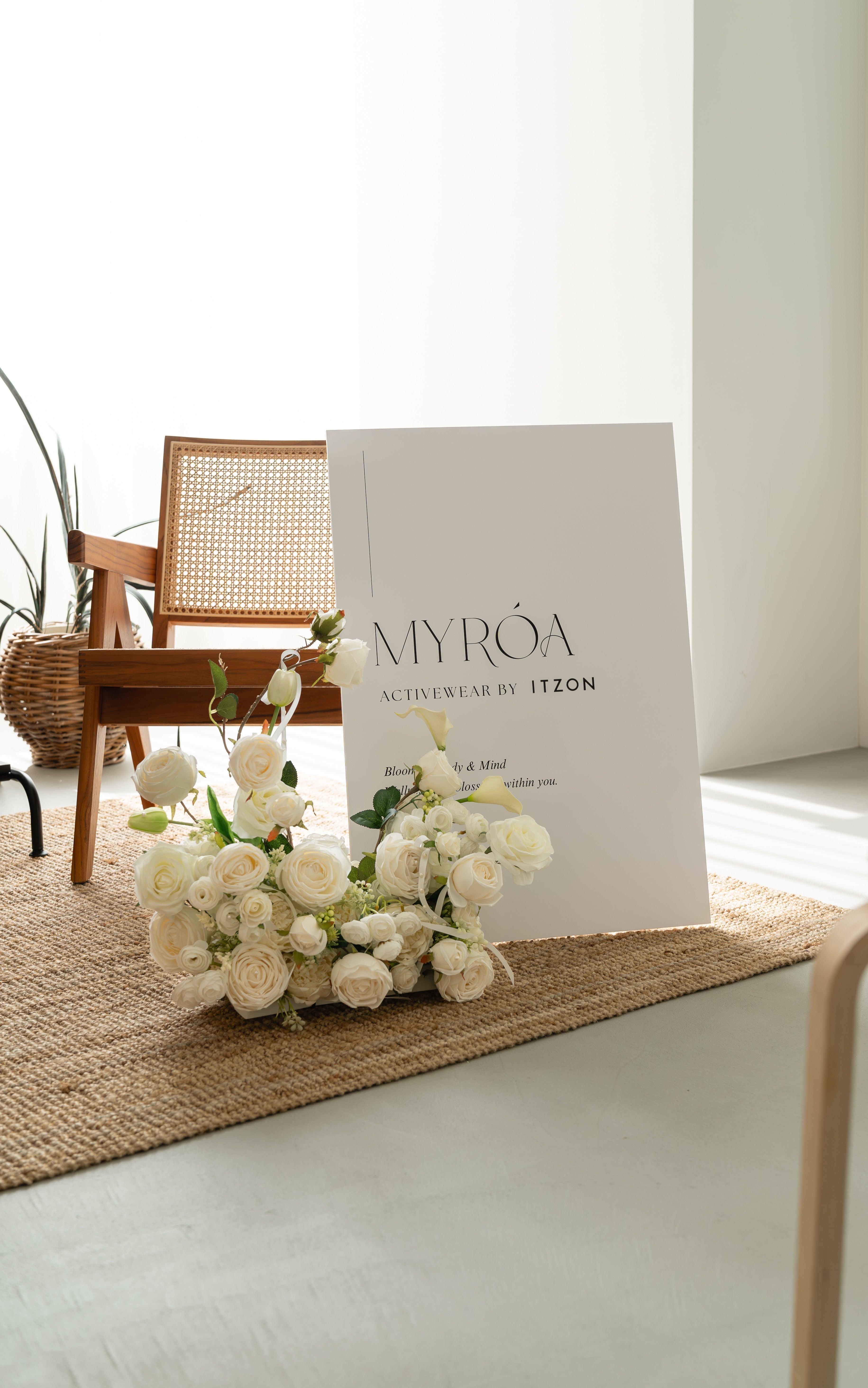 2025/9/27開催 フラワーアレンジメント×マットピラティスイベント – MYROA